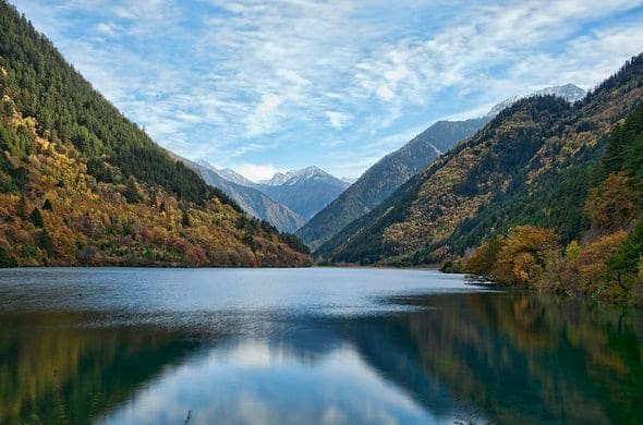 Jiuzhaigou Valley: Unveiling Nature's Masterpiece