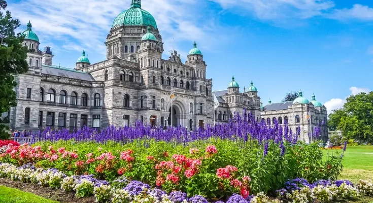 Victoria,- BC: A -Picturesque- City- with -British -Colonial